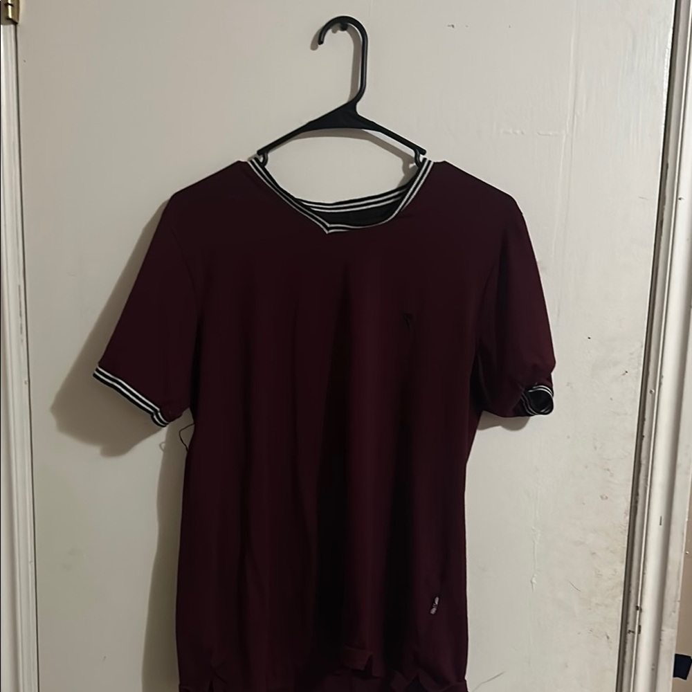 English Laundry Red Short Sleeve Tee